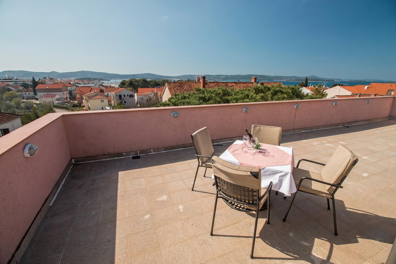 Hotel Hygge Biograd Na Moru Exterior photo