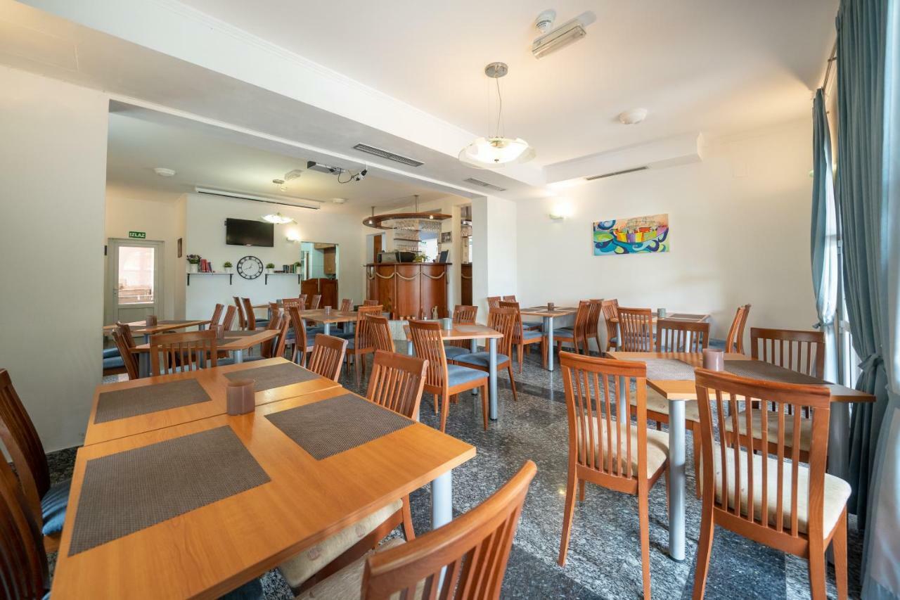 Hotel Hygge Biograd Na Moru Exterior photo